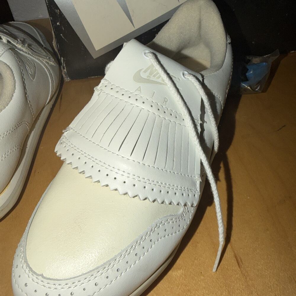 VTG Nike Golf Shoes Leather Fringe Flaps Metal Spikes White Women 8.5 Preowned - Picture 8 of 11